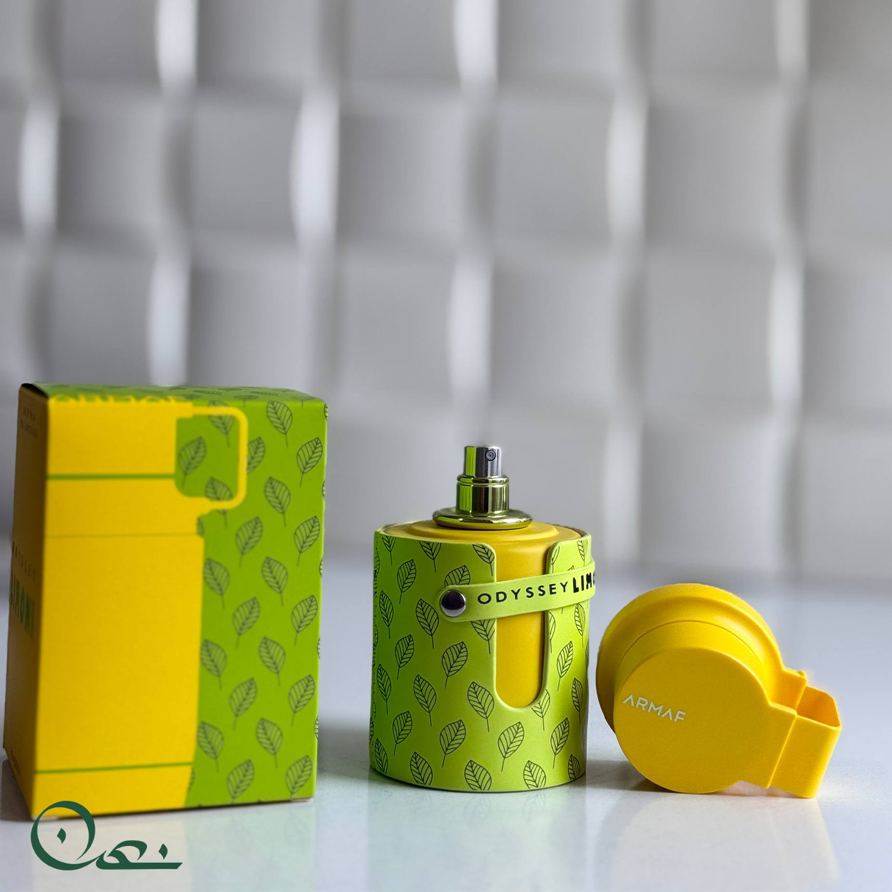 عطر Armaf Odyssey Limoni Fresh محصولی از برند اماراتی آرماف است که در سال ۲۰۲۴ معرفی شد. این عطر یونی‌سکس با طراحی بطری نقره‌ای براق و مدرن ارائه شده که حس طراوت، انرژی و خنکی را از ظاهر خود القا می‌کند.