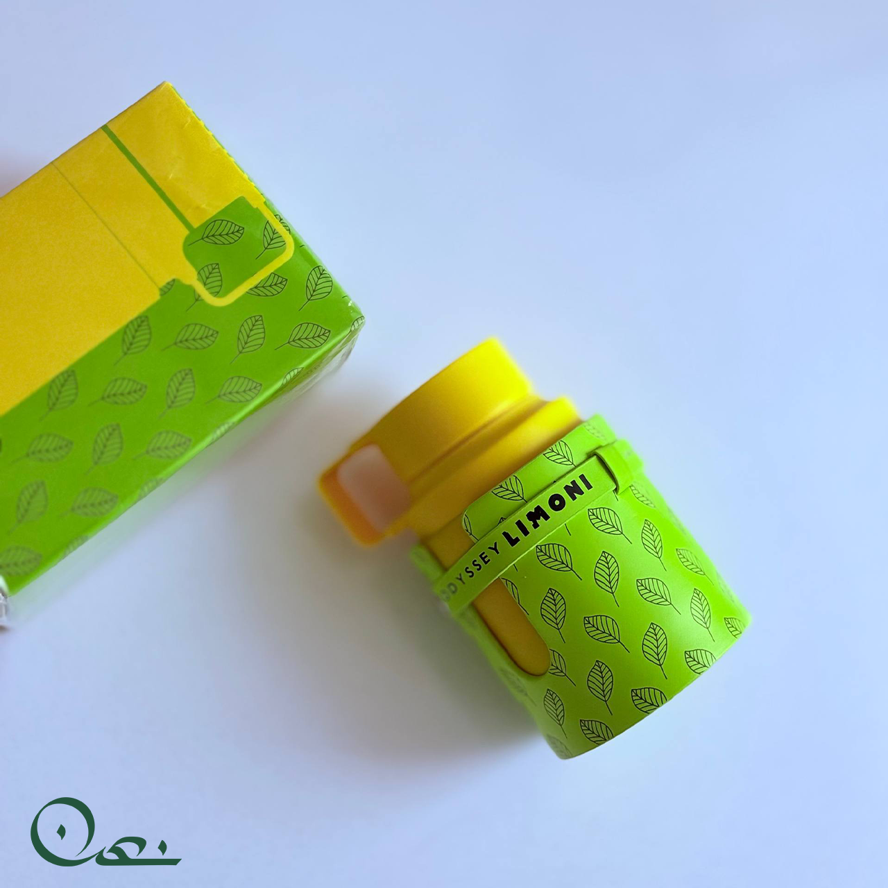 عطر Armaf Odyssey Limoni Fresh محصولی از برند اماراتی آرماف است که در سال ۲۰۲۴ معرفی شد. این عطر یونی‌سکس با طراحی بطری نقره‌ای براق و مدرن ارائه شده که حس طراوت، انرژی و خنکی را از ظاهر خود القا می‌کند.